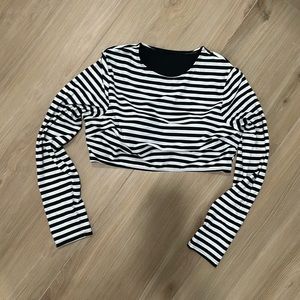 NWOT - Cocoship Cropped Swim Shirt - Black and White Stripe - Size 16 XL